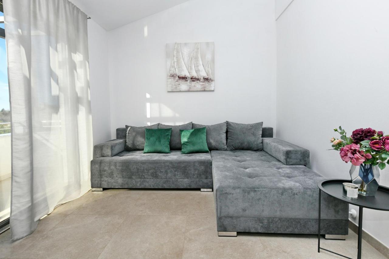 R2 Apartment By Residence Rudan Vižinada Exterior foto